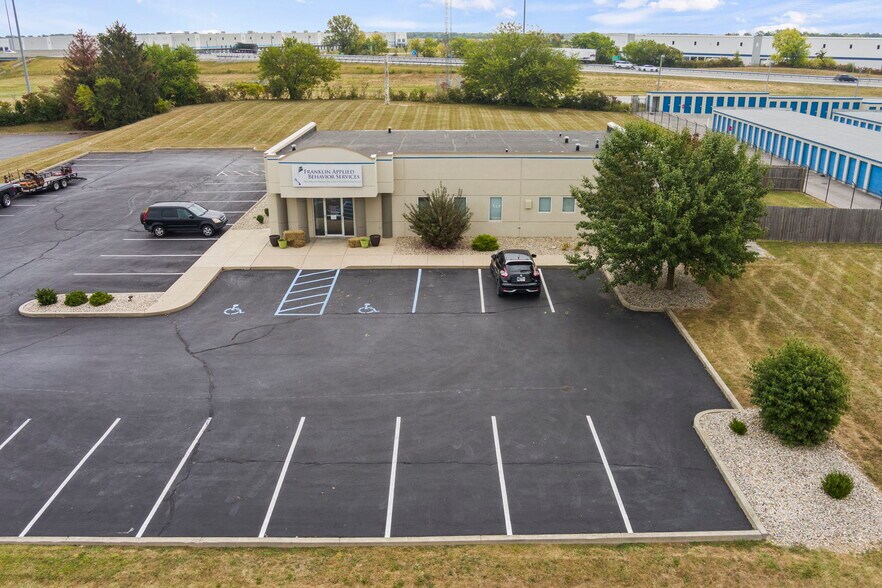 More Photos Of 2134 Holiday Ln, Franklin Medical For Sale