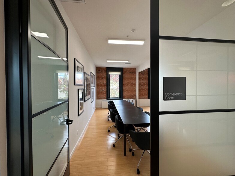 More Photos Of 1377-1381 Main St, Saint Helena Loft Creative Space For Lease