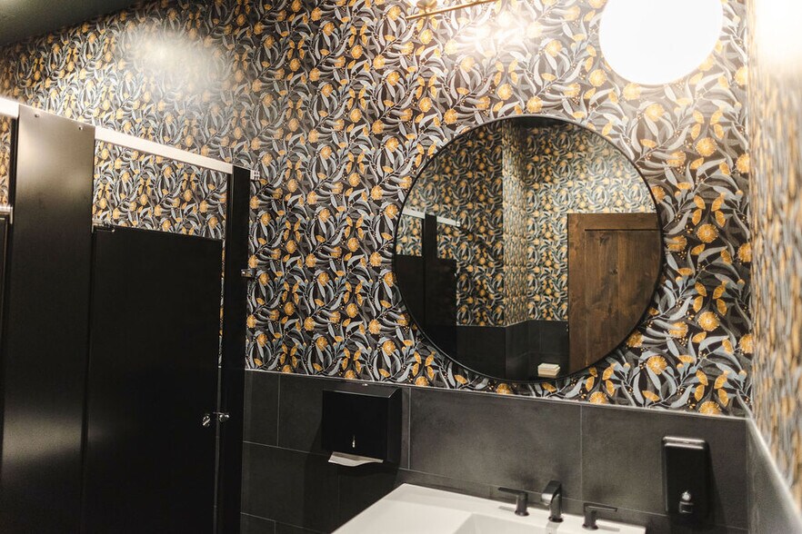 More Photos Of 119 S Main St, Sebastopol Restaurant For Sale