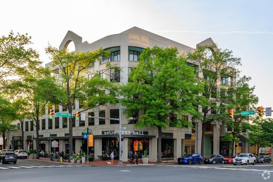 More Photos Of 2700 S Quincy St, Arlington Office For Lease