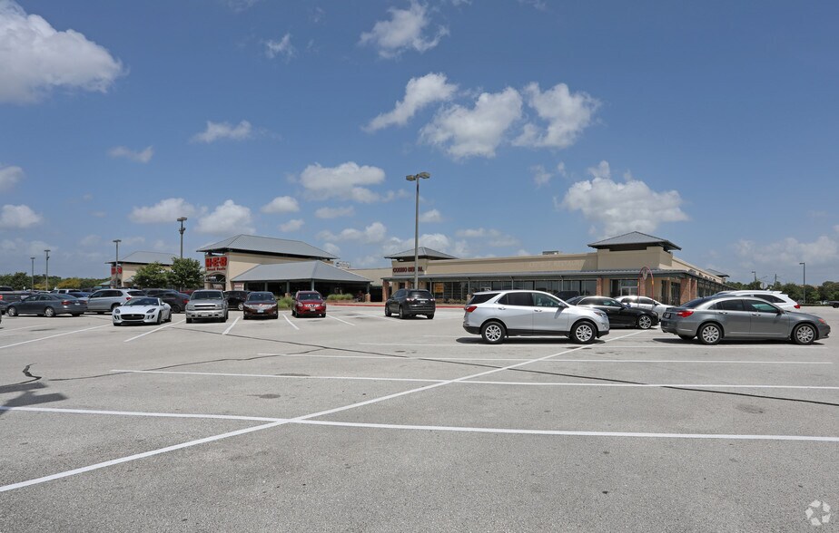 Primary Photo Of 24224 Northwest Freeway, Cypress Unknown For Lease