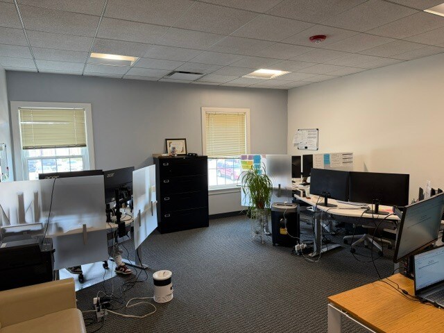 More Photos Of 1114 N Arlington Heights Rd, Arlington Heights Medical For Lease