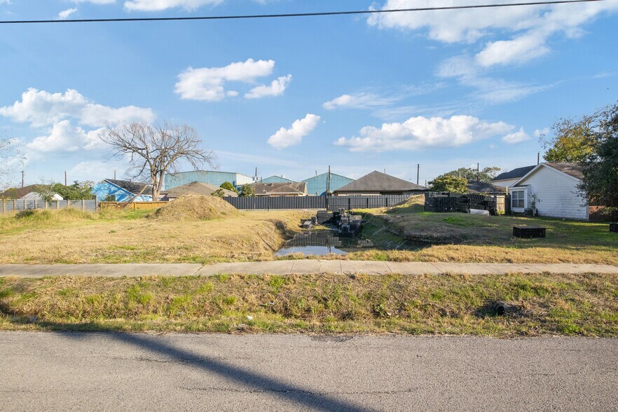 More Photos Of , Houston Specialty For Sale
