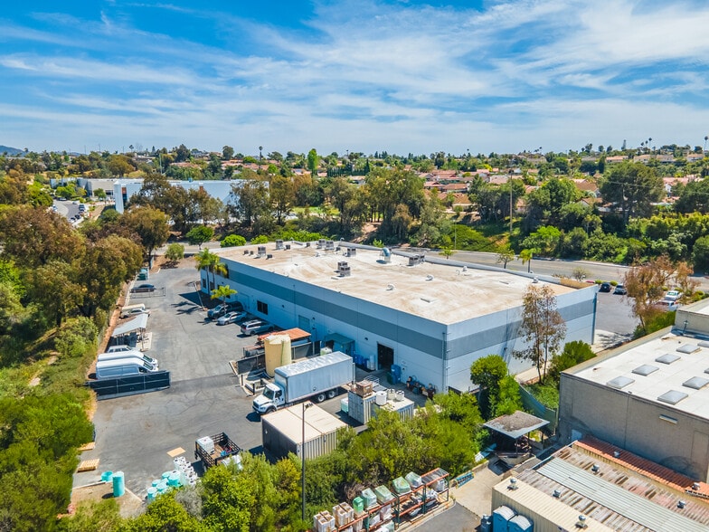 More Photos Of 4630 North Ave, Oceanside Warehouse For Lease