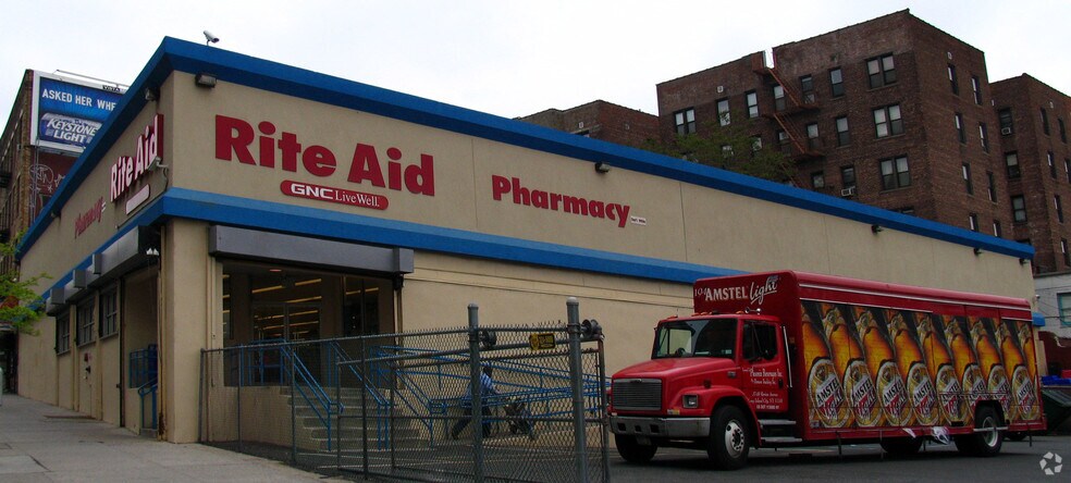 More Photos Of 1679 Bedford Ave, Brooklyn General Retail For Sale