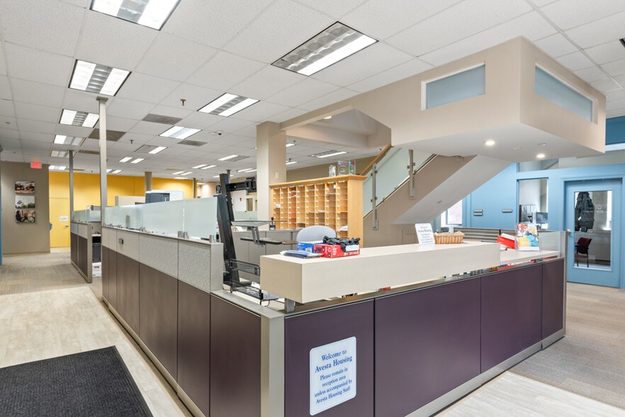 More Photos Of 307 Cumberland Ave, Portland Office For Sale