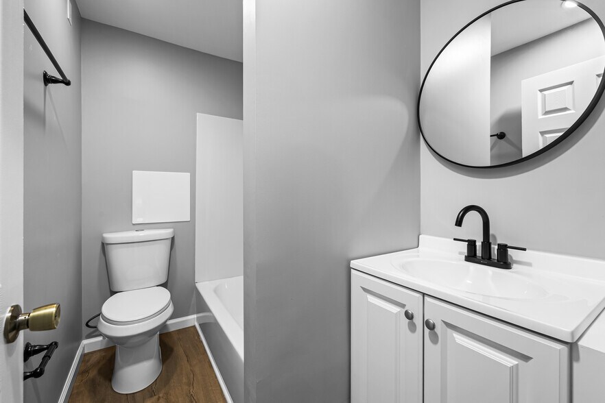 More Photos Of 1482 Seven Valleys Rd, York Multifamily For Sale