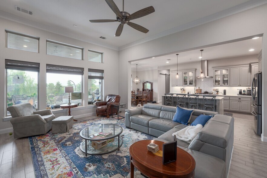 More Photos Of 2550 Bell Springs Rd, Dripping Springs Lodge Meeting Hall For Sale