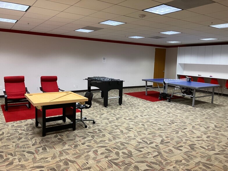 More Photos Of 115 N 1st St, Burbank Medical For Lease