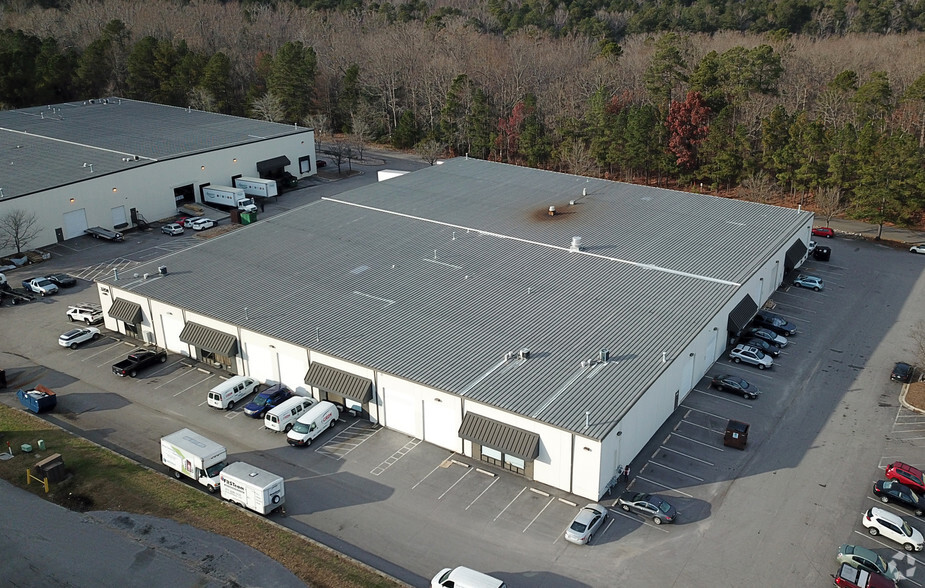 More Photos Of 3208 Spottswood St, Raleigh Warehouse For Lease