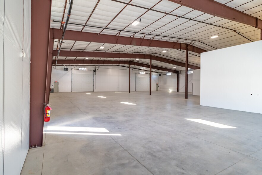 More Photos Of 479 N Broadmore Way, Nampa Warehouse For Sale