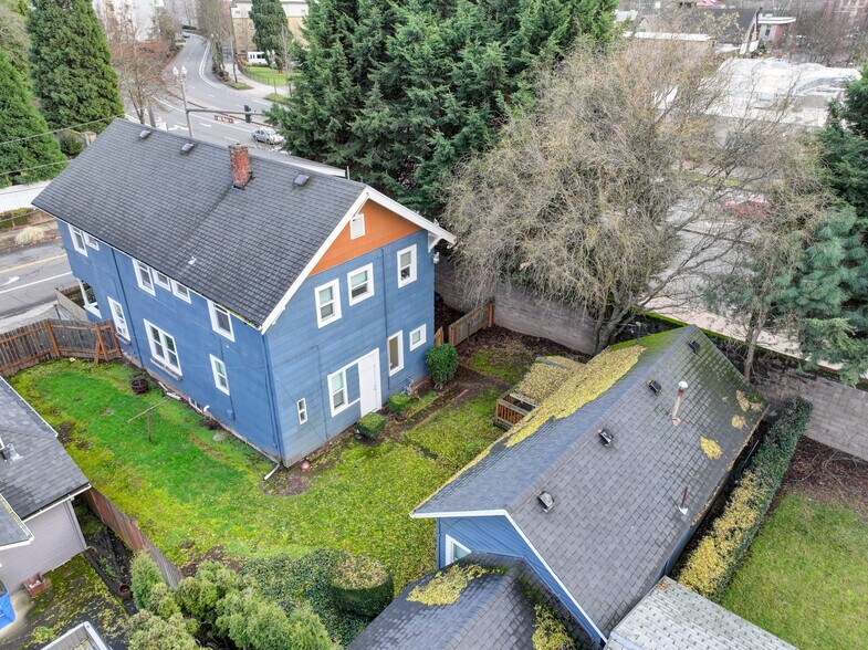 More Photos Of 1512 Franklin St, Vancouver Apartments For Sale