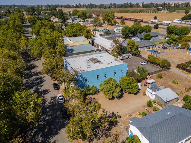 More Photos Of 3882 Washington Ave, Le Grand Apartments For Sale