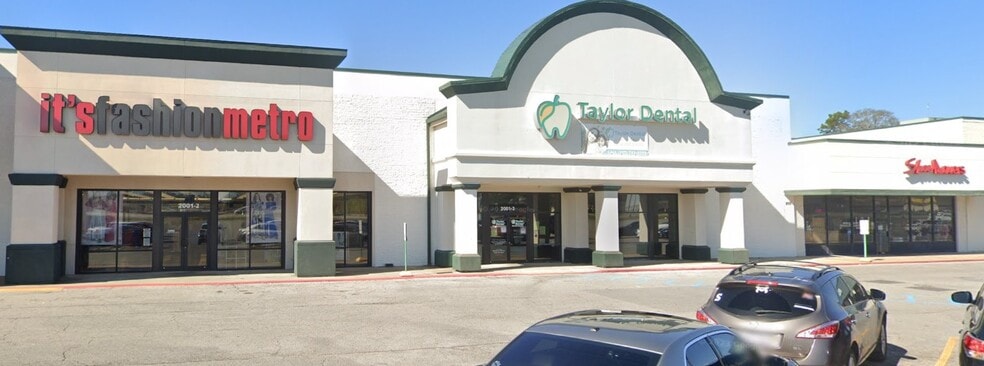 More Photos Of 2001 NW Evangeline Trwy, Lafayette Unknown For Lease