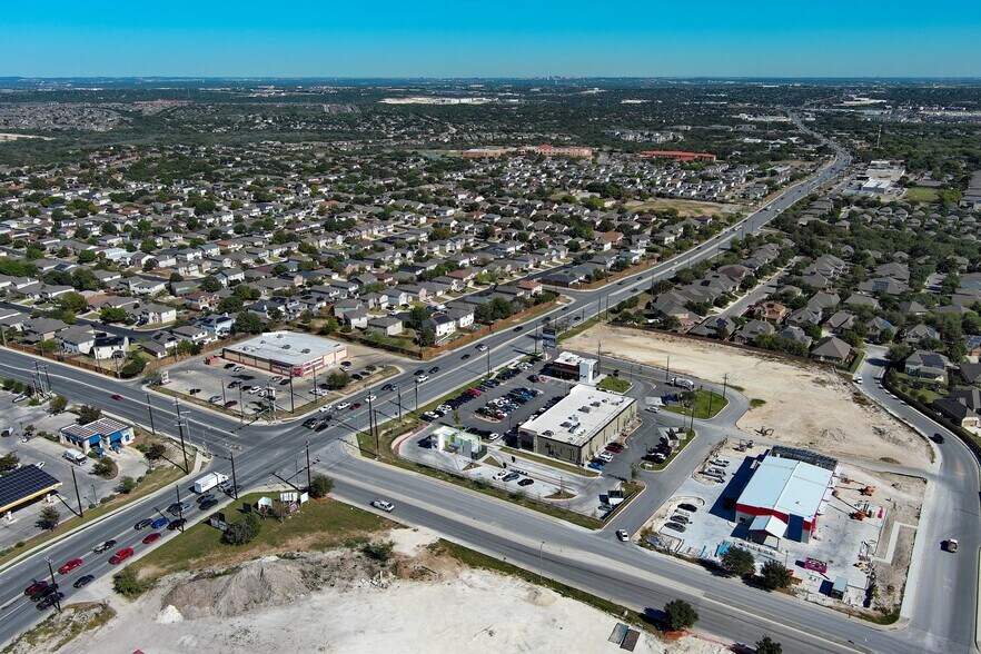 More Photos Of 12834 Potranco Rd, San Antonio Storefront For Sale