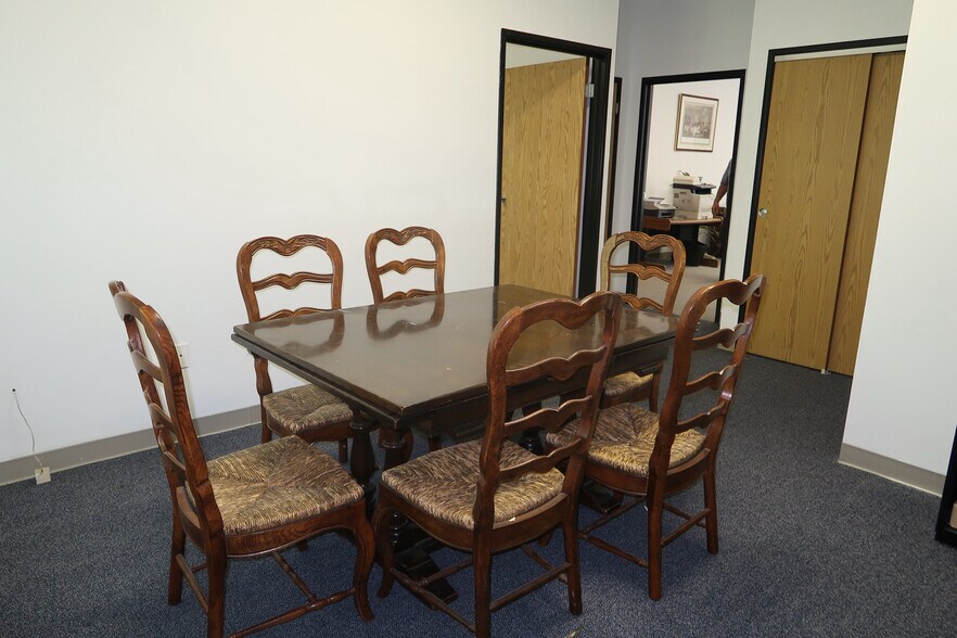 More Photos Of 502 Hamburg Tpke, Wayne Office For Sale