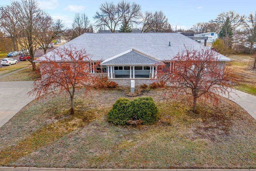 More Photos Of 311 S Nicollet St, Blue Earth Healthcare For Sale