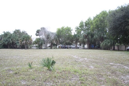More Photos Of 1605 N Congress Ave, West Palm Beach Land For Sale