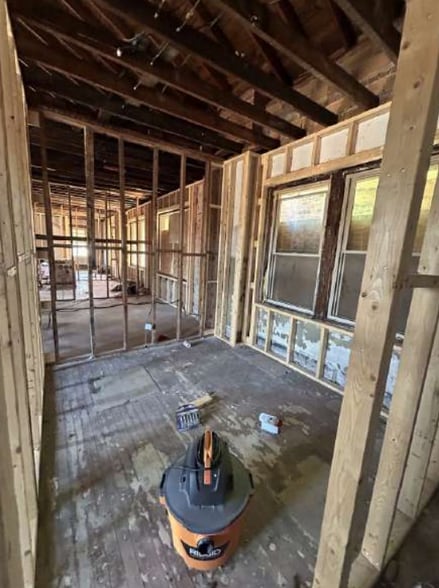More Photos Of 701-711 W Wyoming Ave, Lockland Apartments For Sale