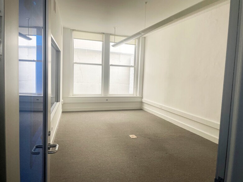 More Photos Of 41 Grant Ave, San Francisco Office Residential For Lease