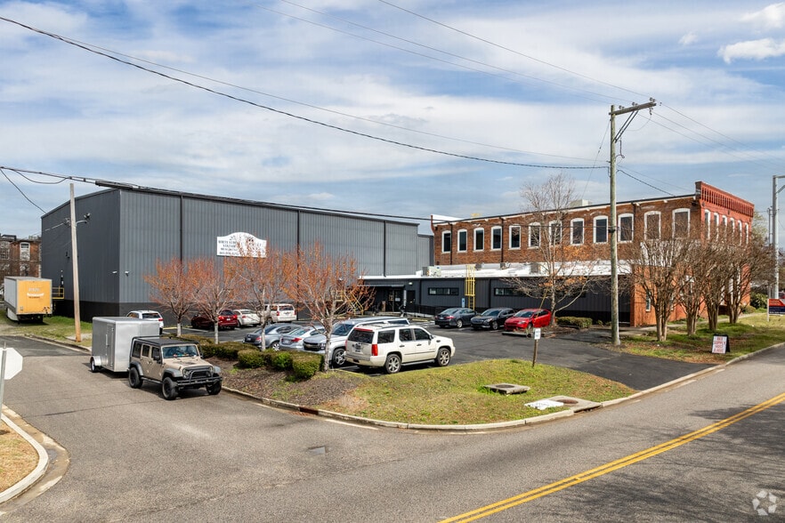 More Photos Of 911 E White St, Rock Hill Manufacturing For Sale