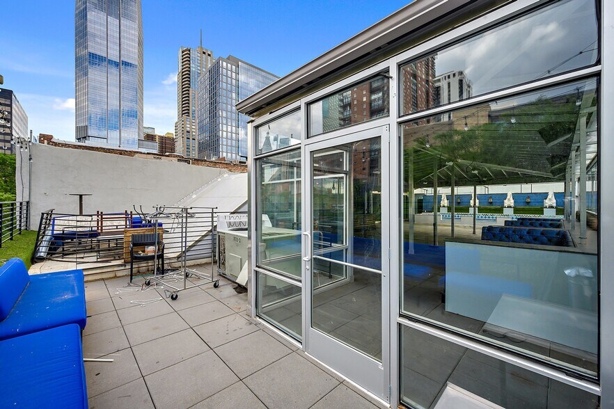 More Photos Of 1448 Market St, Denver Restaurant For Lease
