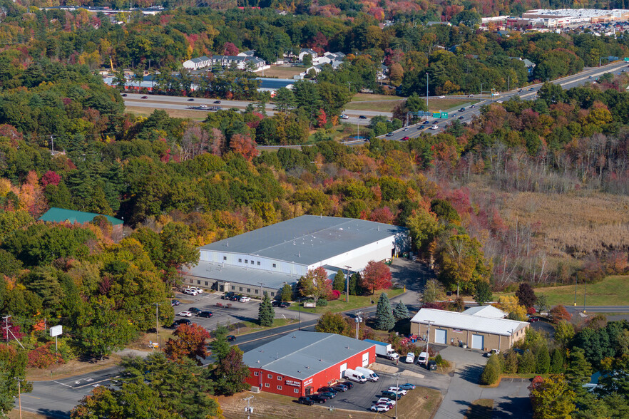 Primary Photo Of 9 Batchelder Rd, Seabrook Warehouse For Lease