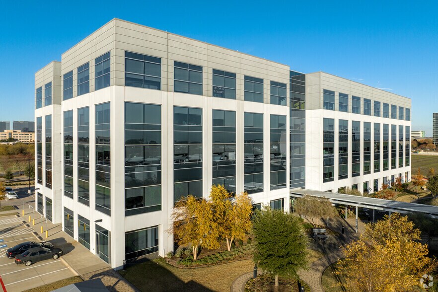 More Photos Of 6080 Tennyson Pky, Plano Office For Lease