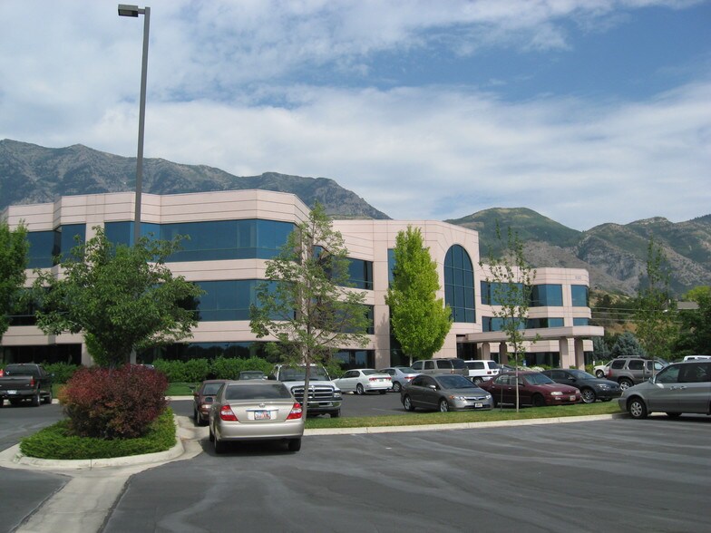 More Photos Of 5255 N Edgewood Dr, Provo Office For Lease