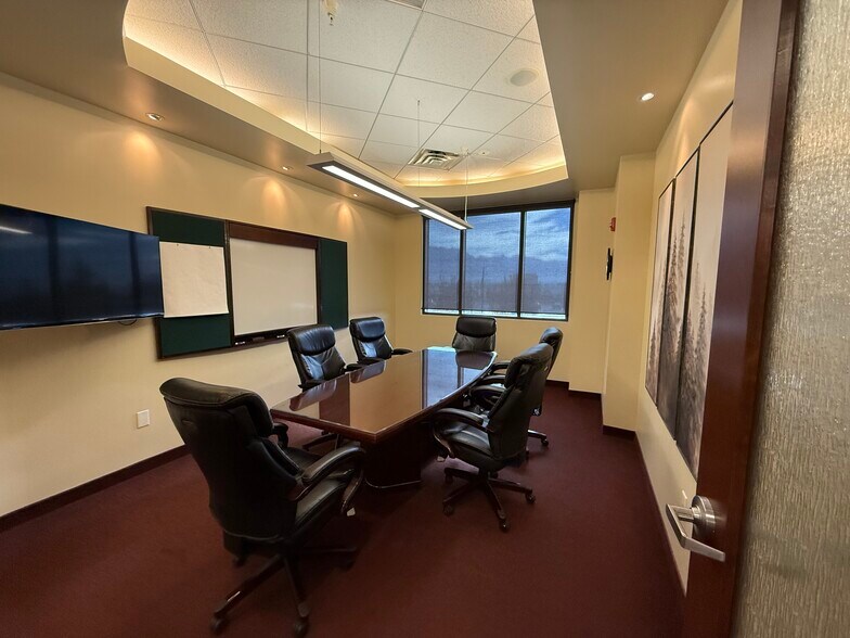 More Photos Of 1955 W Grove Parkway, Pleasant Grove Office For Sale