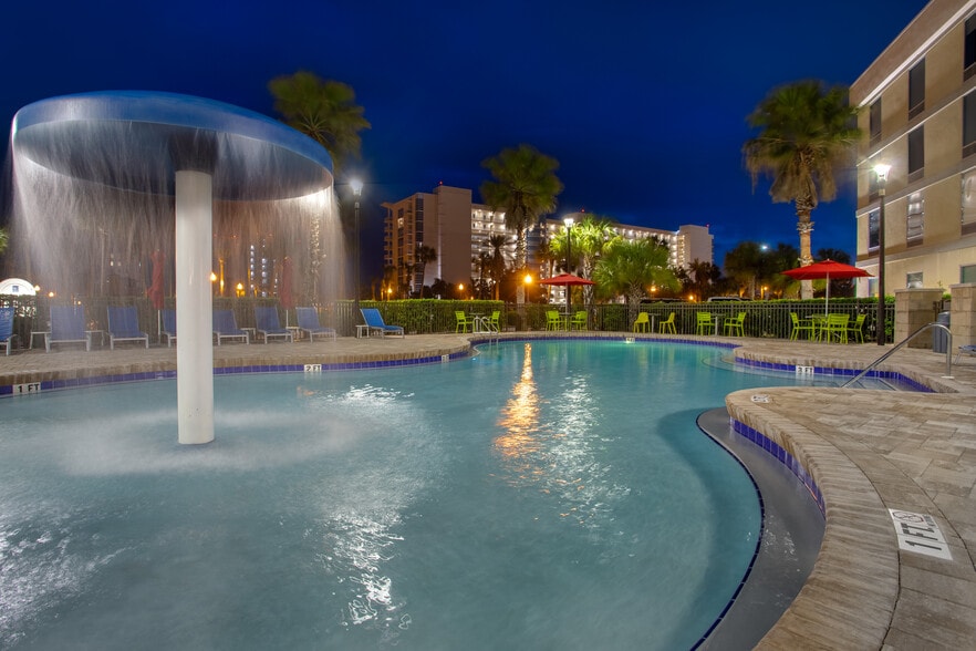 More Photos Of 14060 Emerald Coast Pkwy, Destin Hotel For Sale