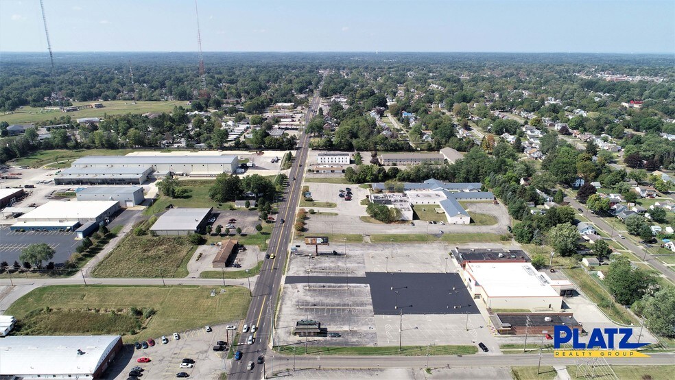 More Photos Of 876 E Midlothian Blvd, Youngstown Freestanding For Sale