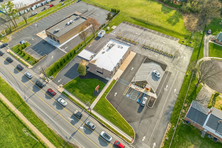More Photos Of 3400 Chichester Ave, Boothwyn Bank For Lease