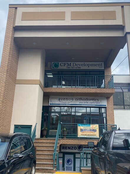 Primary Photo Of 150-33 14th Ave, Whitestone General Retail For Sale