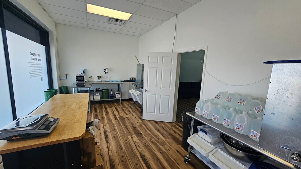 More Photos Of 130-132 W Central Ave, Winter Haven Storefront For Sale