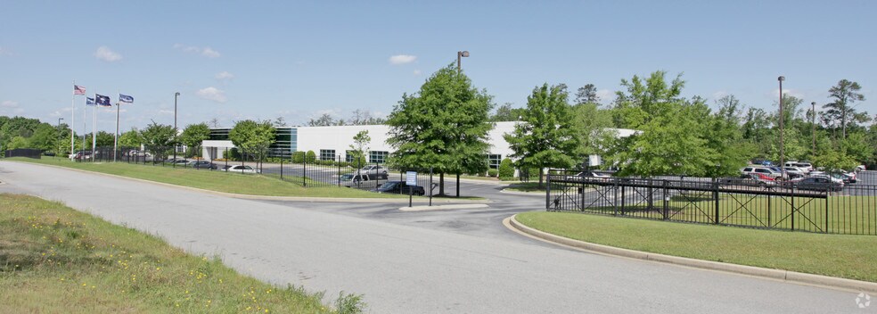 More Photos Of 151 Corley Mill Rd, Lexington Office For Lease