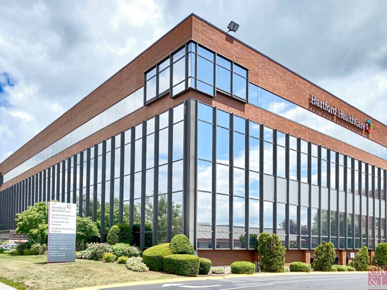 More Photos Of 1290 Silas Deane Hwy, Wethersfield Office For Lease