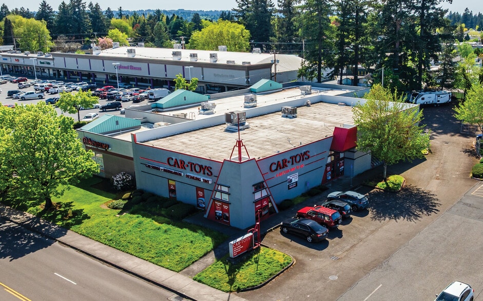 Primary Photo Of 10305 SE 82nd Ave, Portland Freestanding For Sale