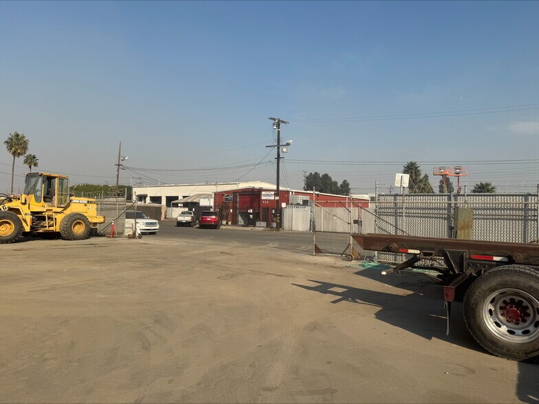 More Photos Of 521 E D St, Wilmington Warehouse For Sale