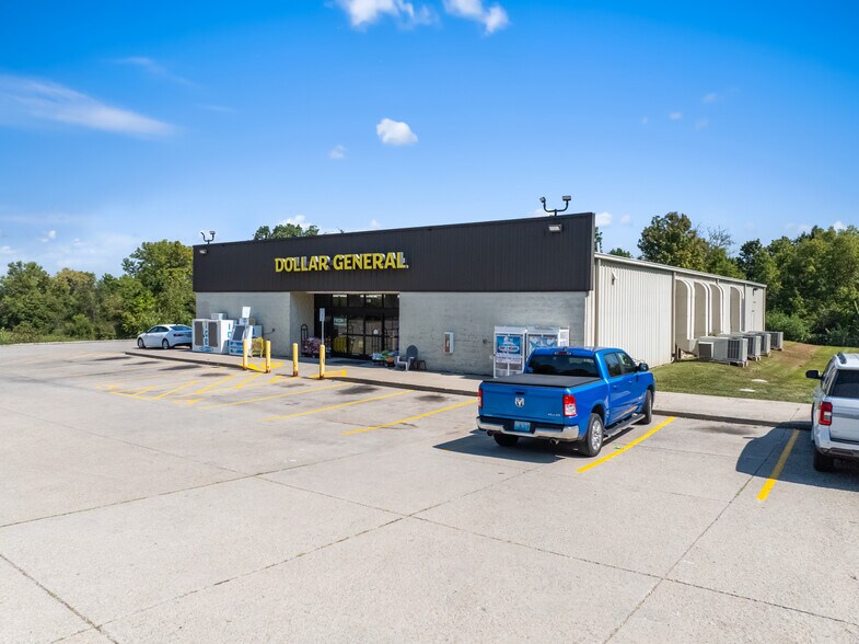 More Photos Of 880 Pendleton Rd, Pendleton Freestanding For Sale