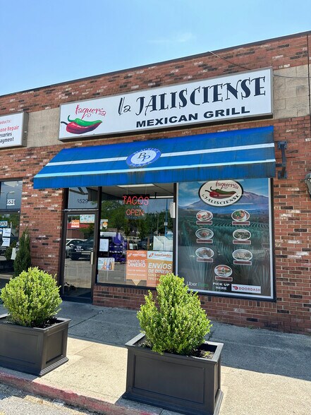 More Photos Of 6511-6577 E Livingston Ave, Reynoldsburg Unknown For Lease