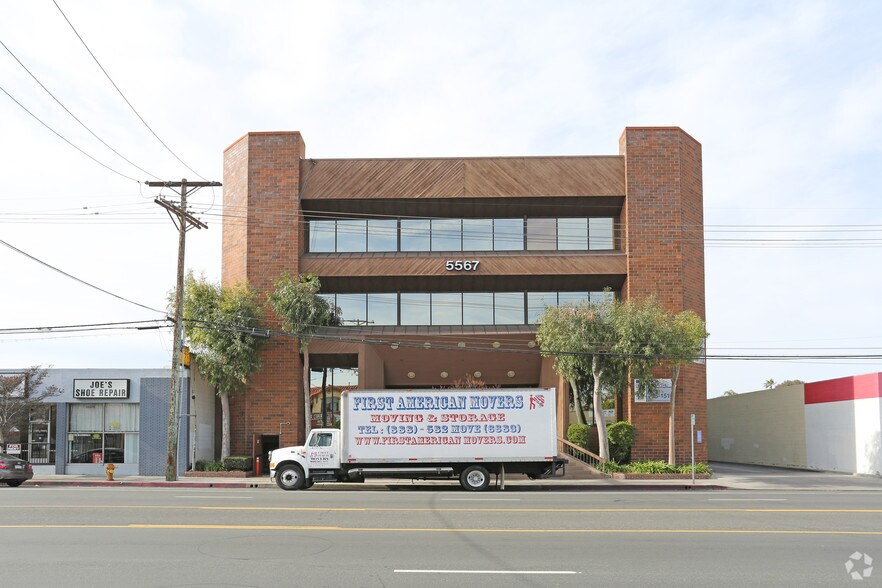 More Photos Of 5567 Reseda Blvd, Tarzana Medical For Sale