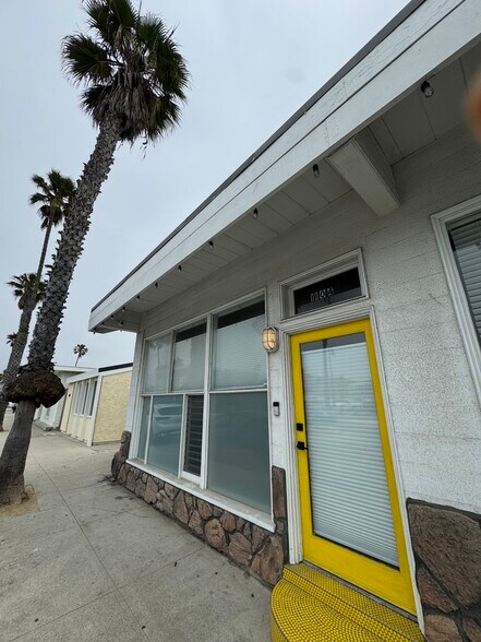 More Photos Of 1104-1106 S Seaward Ave, Ventura Storefront For Lease