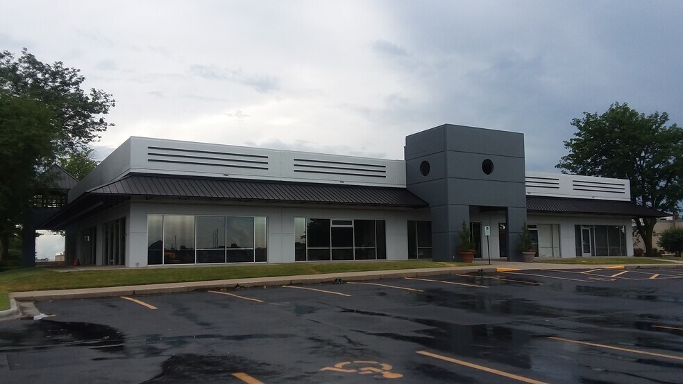 3322 S Campbell Ave, Springfield, MO 65807 Retail For Lease