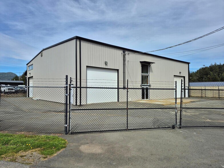 Primary Photo Of 7450 Butler Rd, Sooke Warehouse For Lease