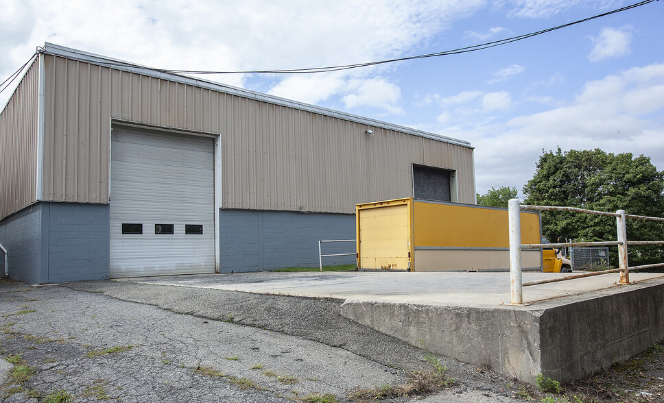 Primary Photo Of 164 Seneca Rd, Lehighton Warehouse For Lease