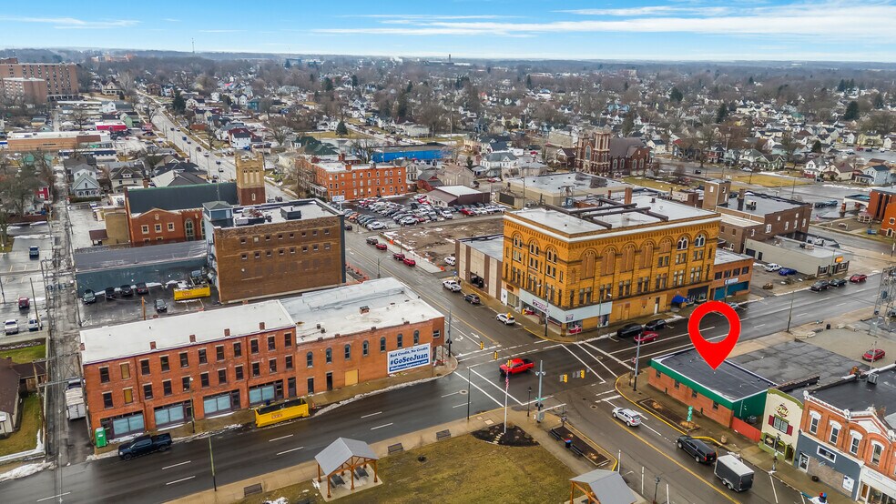 More Photos Of 114 W Church St, Marion Office Residential For Sale
