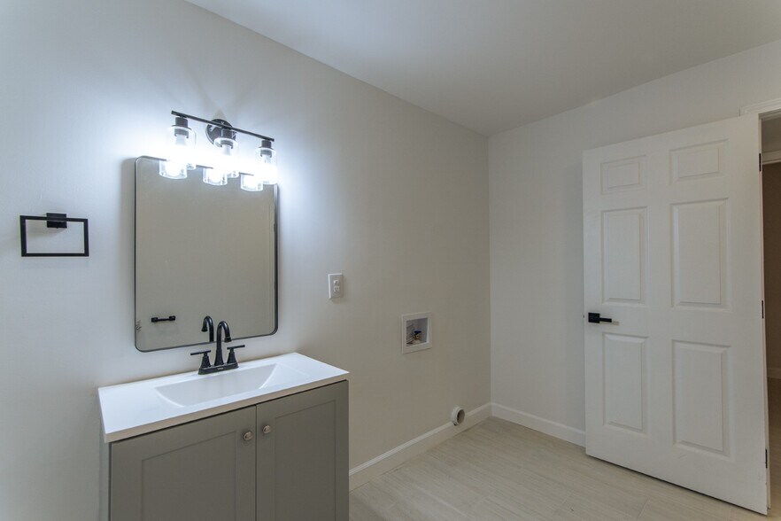 More Photos Of 151 Spence Store Loop, Holladay Land For Sale