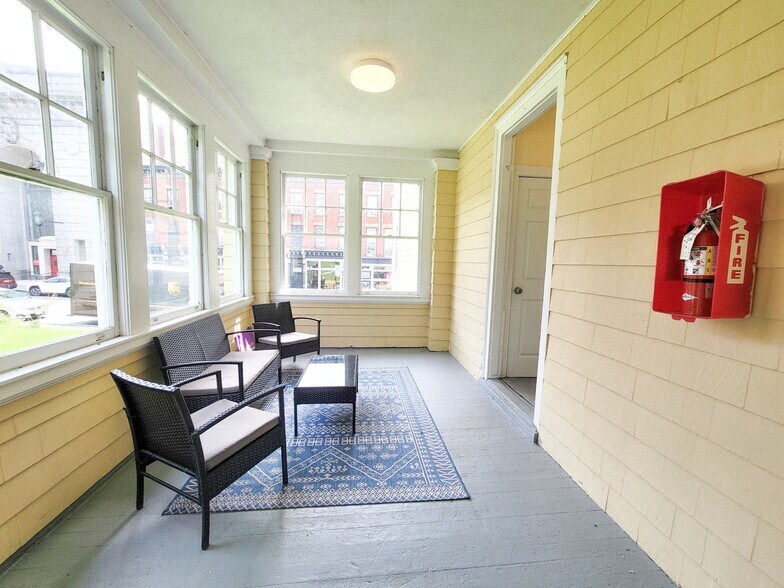 More Photos Of 134 Main St, Beacon Storefront Retail Residential For Lease