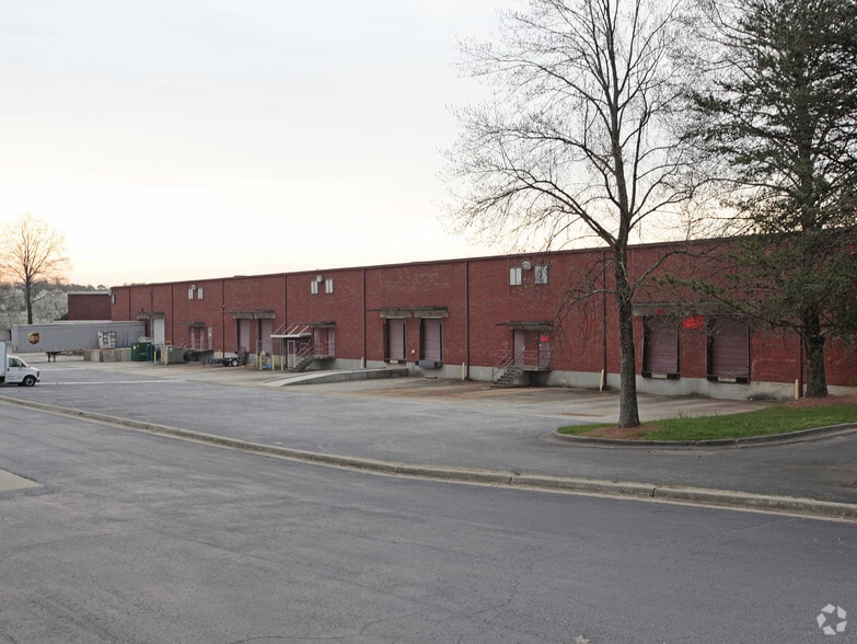 More Photos Of 2151 Northwest Pky, Marietta Warehouse For Lease